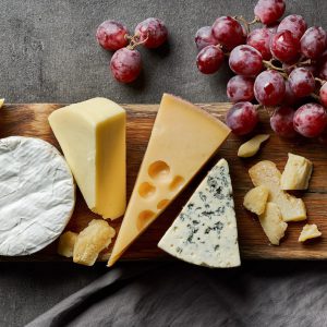 Cheese Mongers Choice - 5 cheeses (1 kilo of cheese)