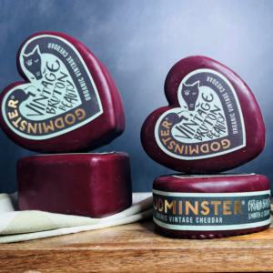 Godminster Organic Vintage Cheddar Hearts